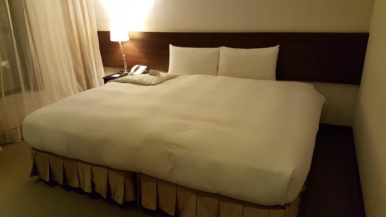 Berkeley Business Hotel Zhongzheng Kota Hsinchu Bagian luar foto