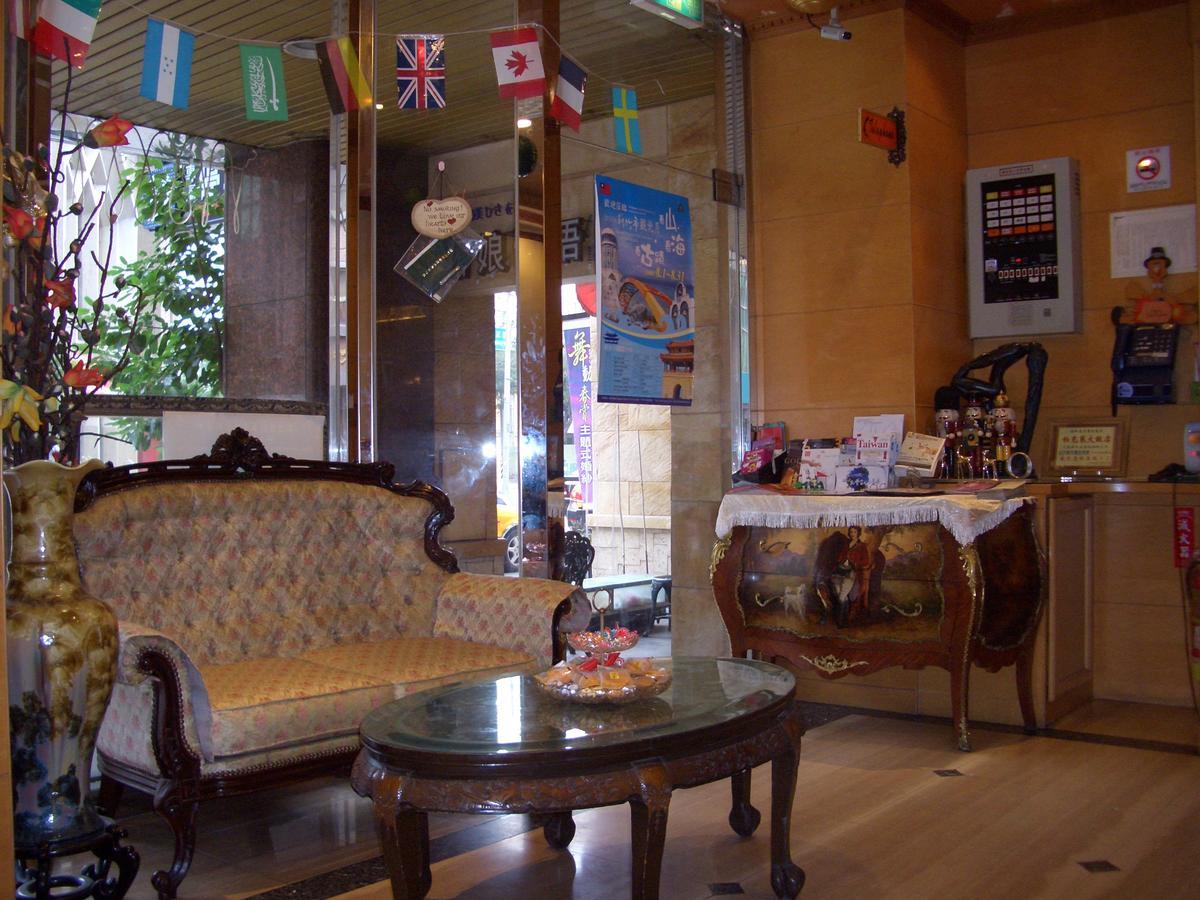 Berkeley Business Hotel Zhongzheng Kota Hsinchu Bagian luar foto